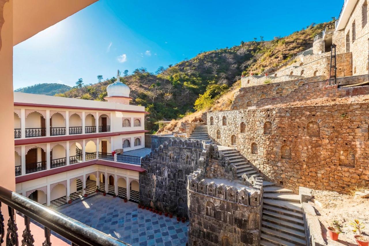 Kumbhalgarh Fort Resort-Pure Veg Exterior foto