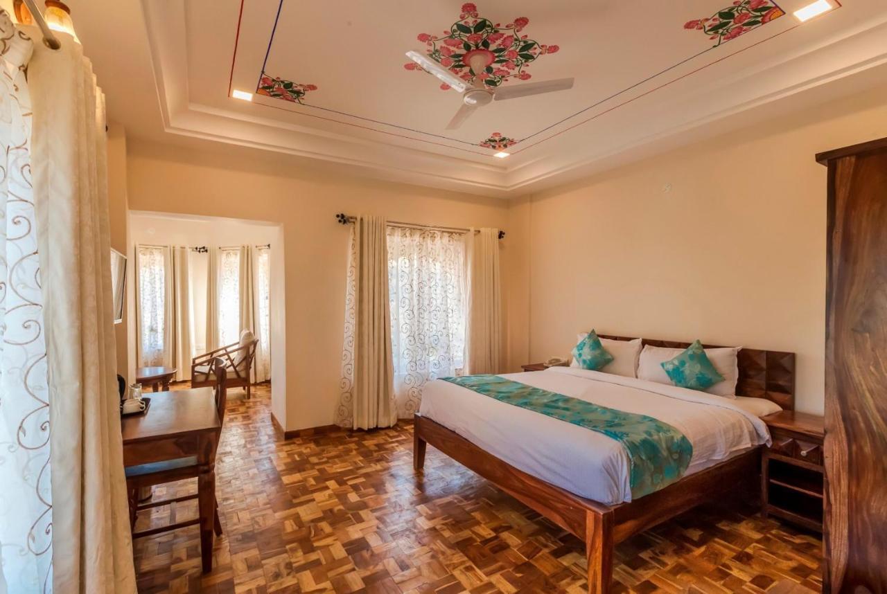 Kumbhalgarh Fort Resort-Pure Veg Exterior foto